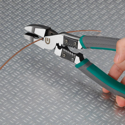 Comercial Electric 3-in-1 Linesman Pliers + Stripper 1000020313